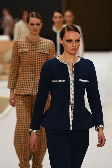 www chanel com moda|Chanel suits 2022.